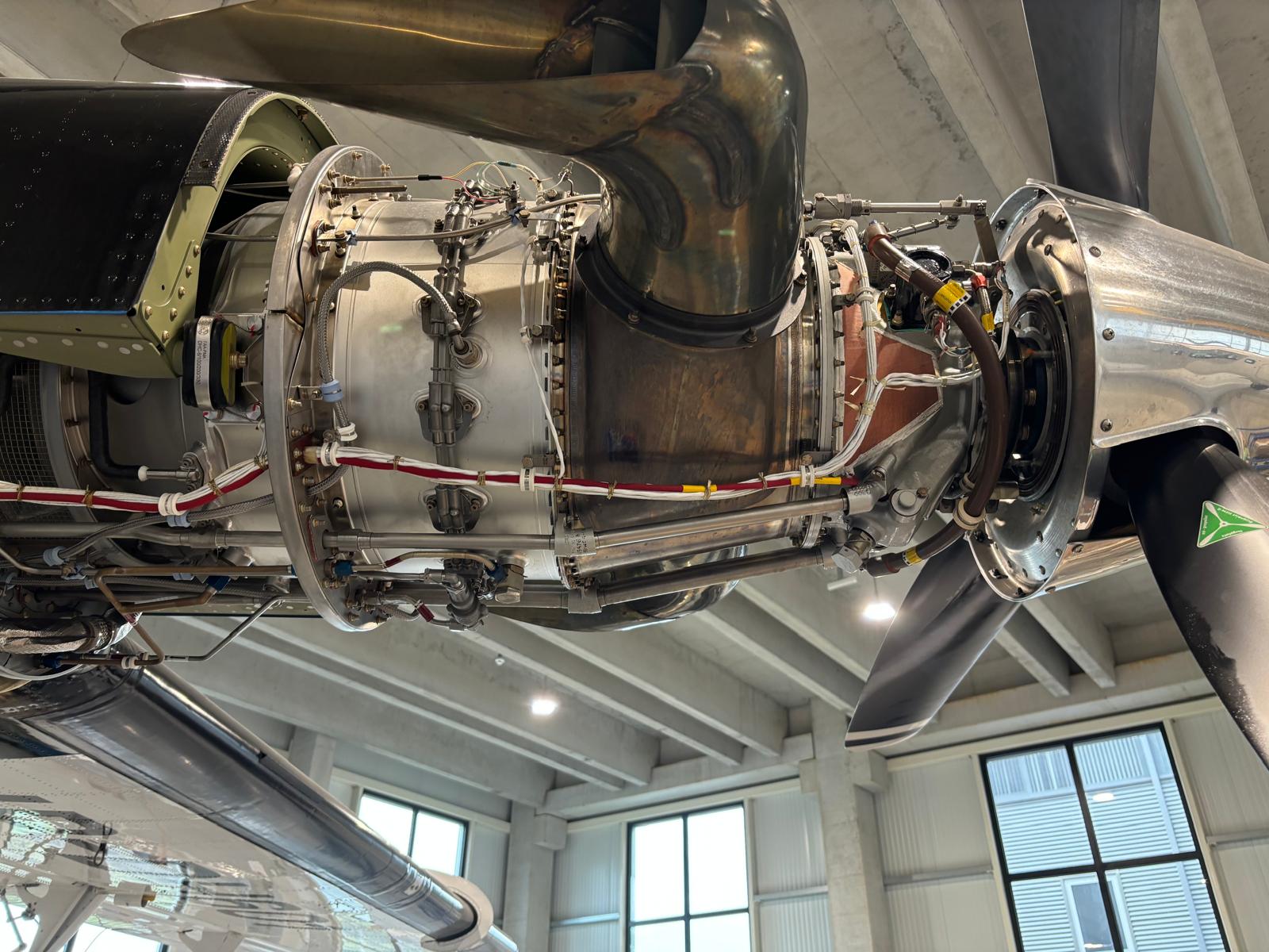 MSN 925 Engine